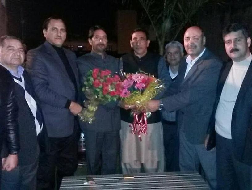 No groupsim in party: Congress leaders